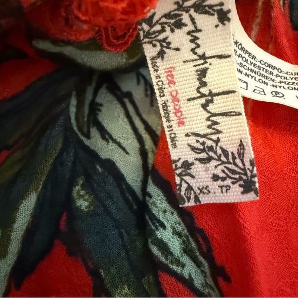 Free People Bundle - Picture 7 of 10